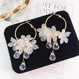 White Acrylic Flower Drops