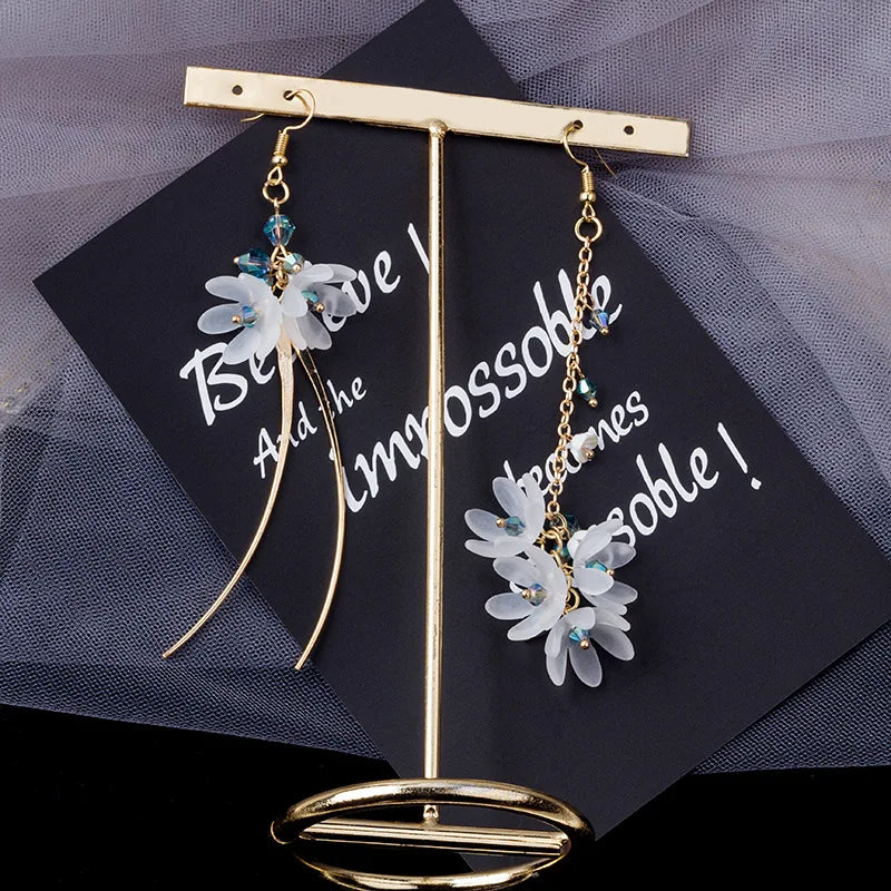 White Acrylic Flower Drops