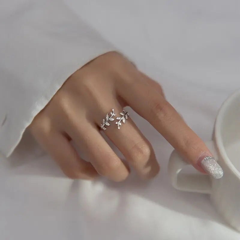 Silver Zircon Leaf Ring