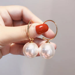 Geometric Pearl Drop Earrings