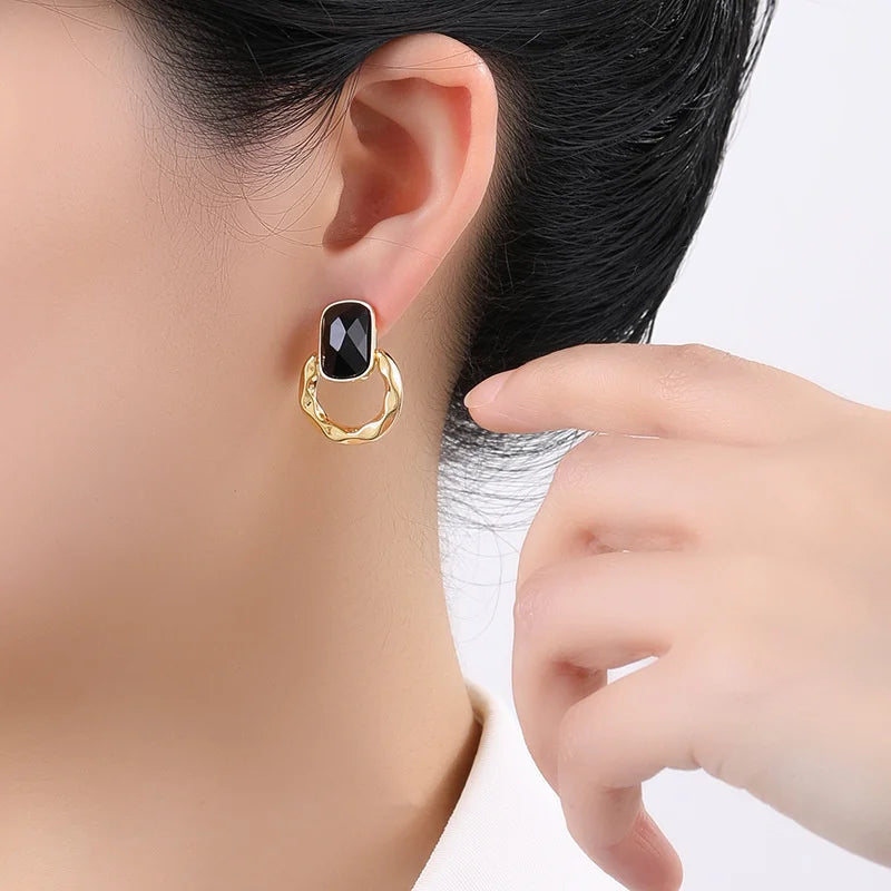 Black Geometric Dangle Earrings