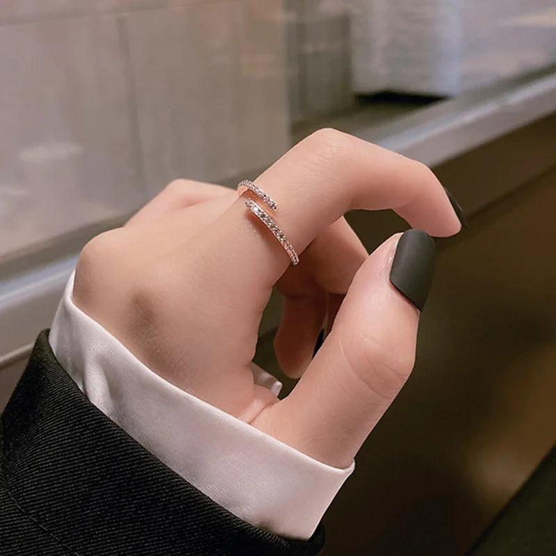 Minimalist Cubic Zircon Ring