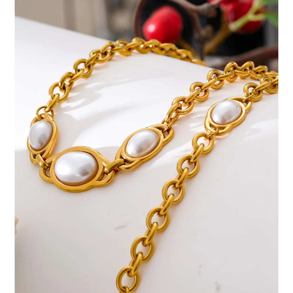 Golden Pearl Chain Set