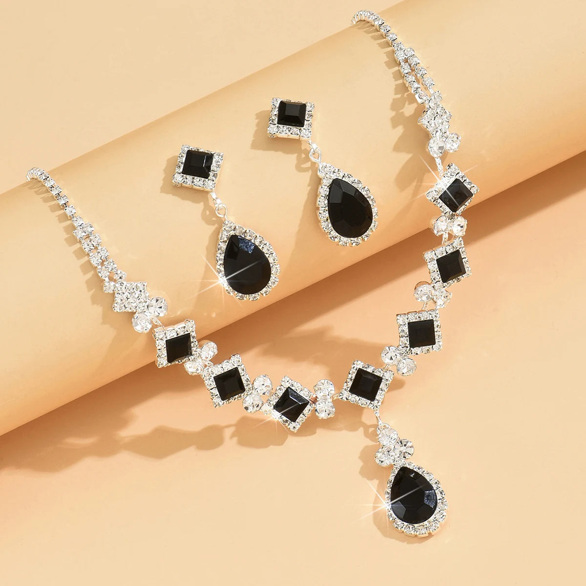 Geometric Droplet Jewelry Set