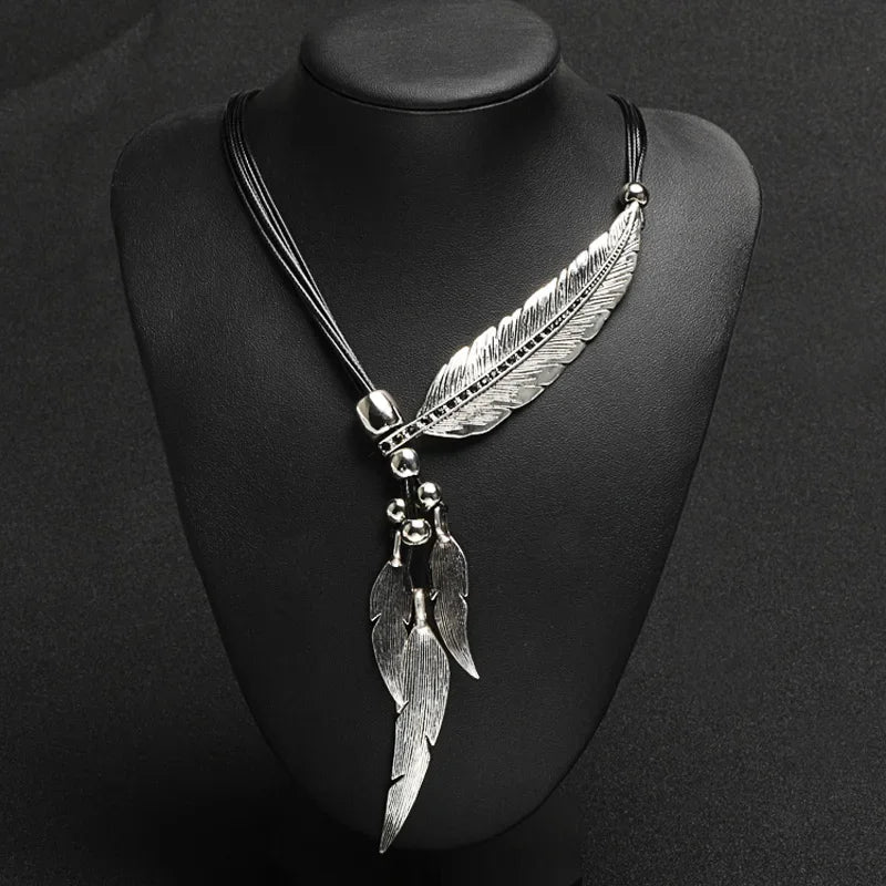 Bohemian Feather Pendant Necklace
