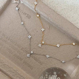 Zircon Clover Chain Necklace
