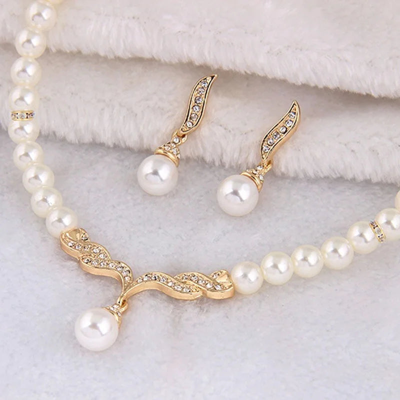 Gold Pearl Bridal Set