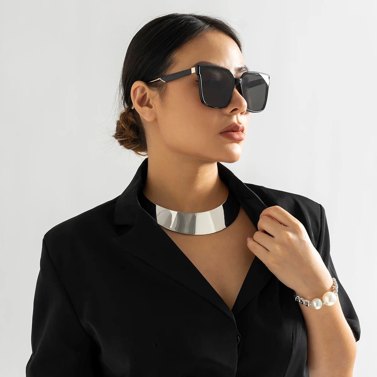 Chunky Metal Torque Choker