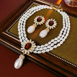 Floral Rhinestone Pearl Set