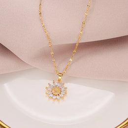 Zirconia Flower Pendant Necklace