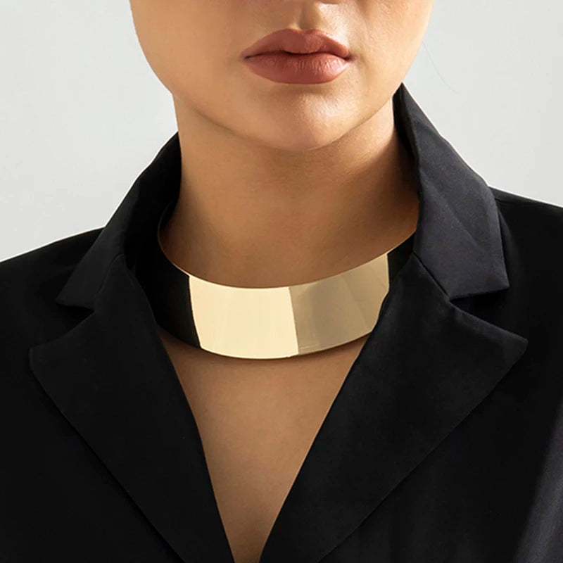 Chunky Metal Torque Choker