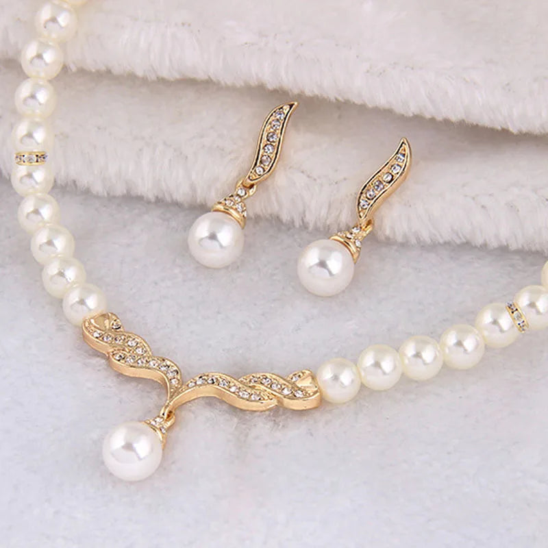 Gold Pearl Bridal Set