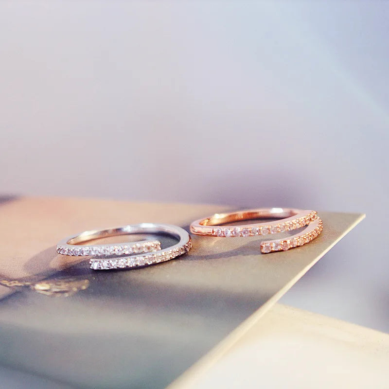 Minimalist Cubic Zircon Ring
